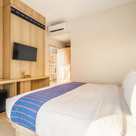 Dejavu 2.0 Hotel Bajo Komodo لابوان باجو المظهر الخارجي الصورة