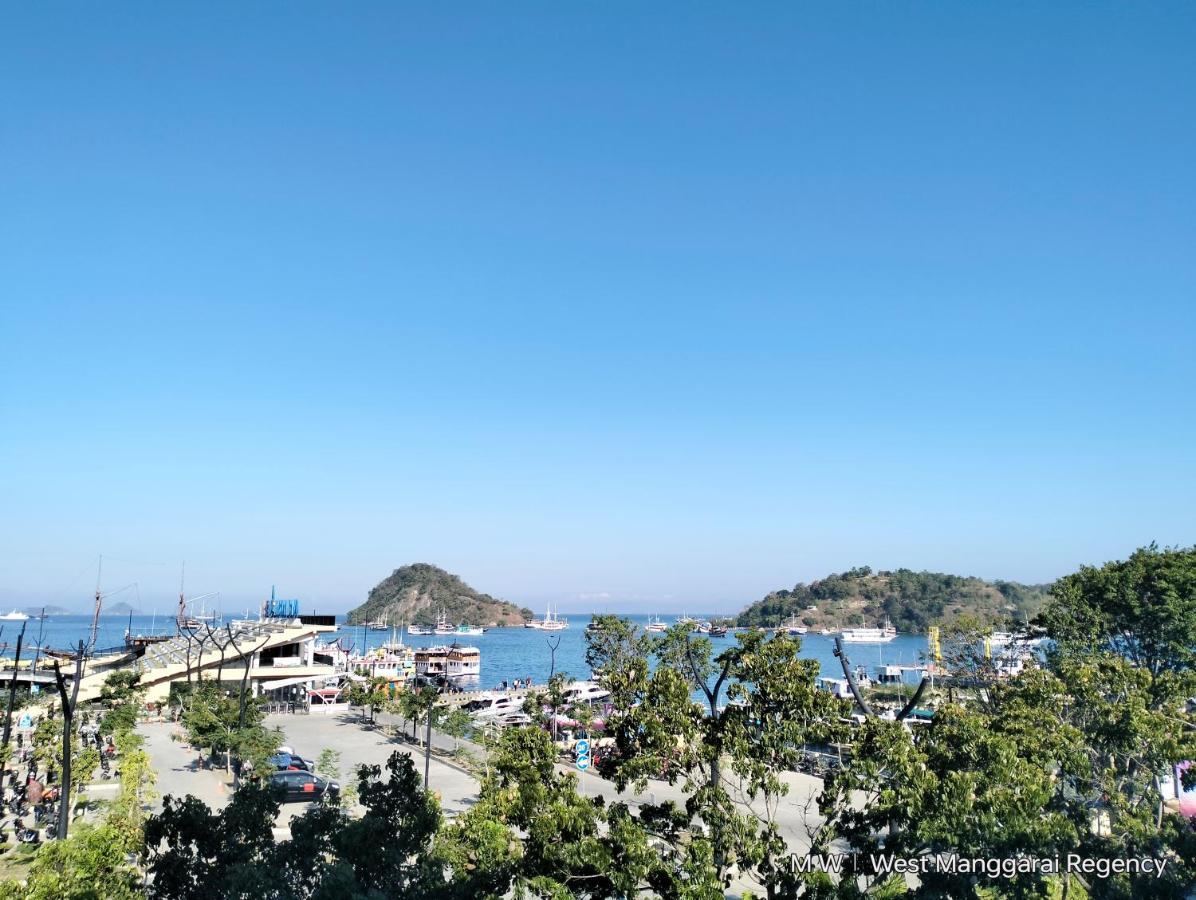 Dejavu 2.0 Hotel Bajo Komodo لابوان باجو المظهر الخارجي الصورة