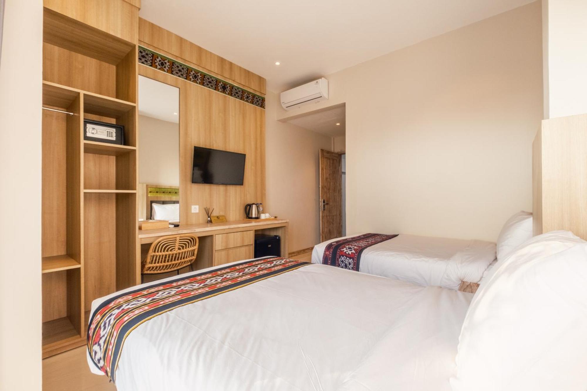 Dejavu 2.0 Hotel Bajo Komodo لابوان باجو المظهر الخارجي الصورة